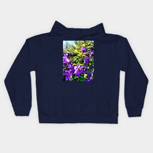Clematis - Solina Clematis on Fence Kids Hoodie
